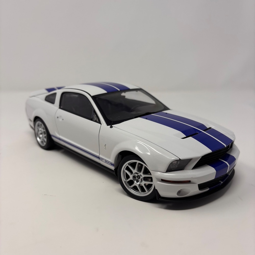 Ford Shelby GT500 Mustang - AUTOart 1:18 Diecast Model Car White Blue Rare #308